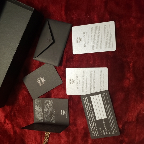 MCM bag - crossbody - Picture 10 of 13